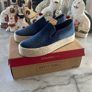 NIB - Size 38/8 French Blue Denim Espadrille Sneakers
